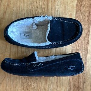 Uggs black women’s slippers size 7.